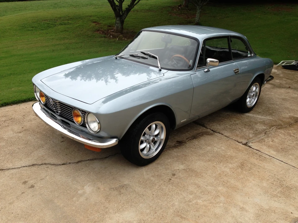1972 Alfa Romeo 2000 GT Veloce - Image 7 of 31