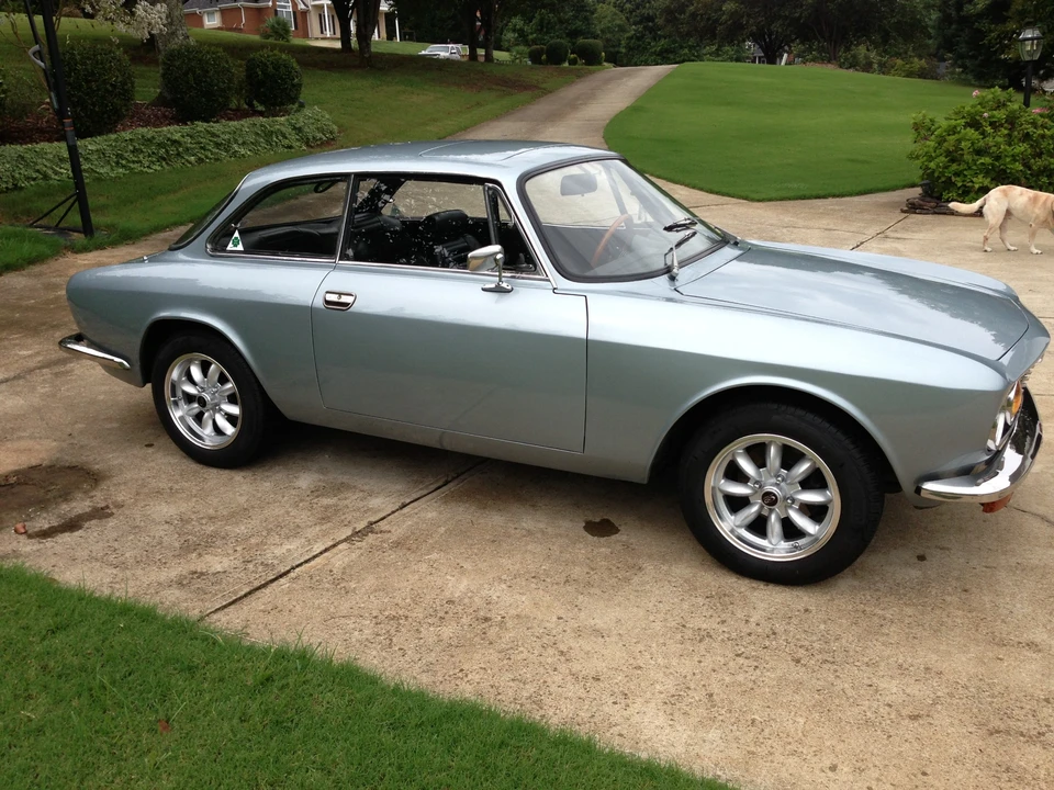 1972 Alfa Romeo 2000 GT Veloce - Image 9 of 31