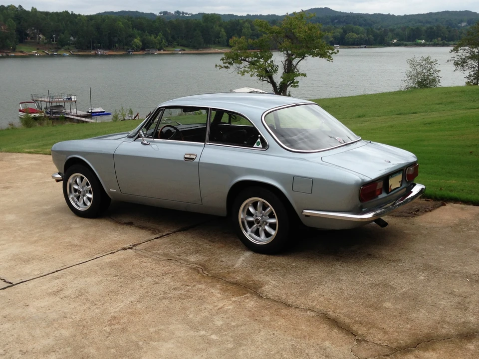 1972 Alfa Romeo 2000 GT Veloce - Image 16 of 31