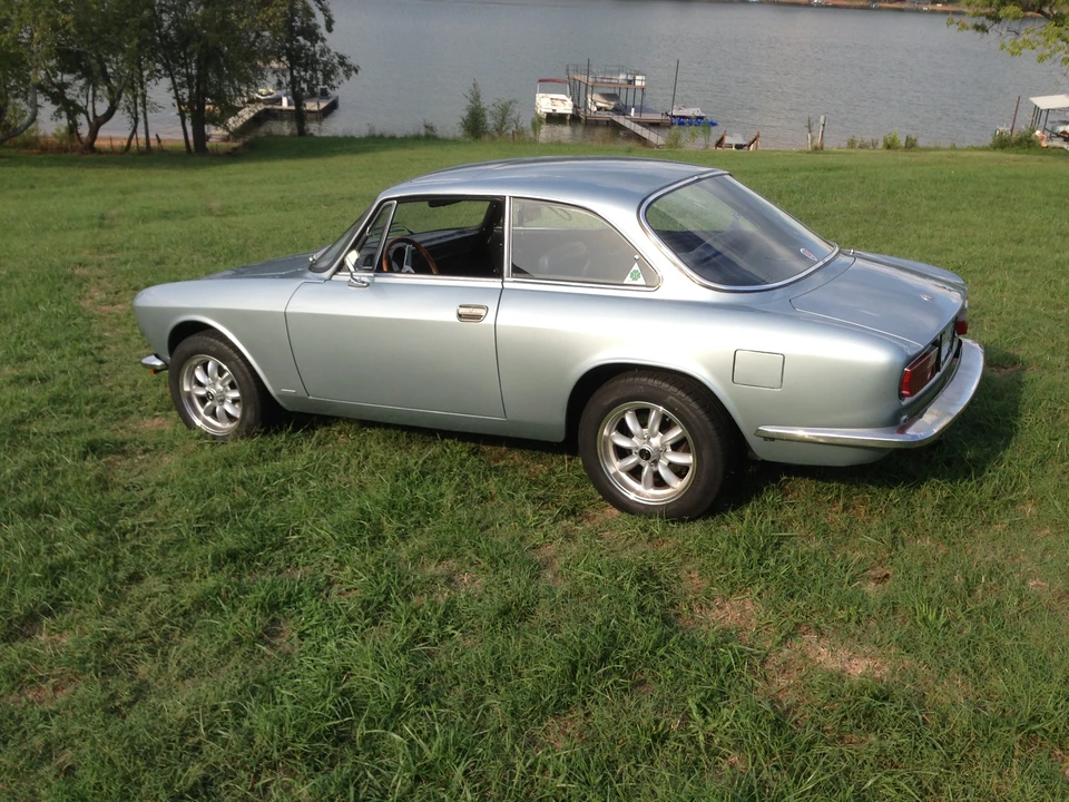 1972 Alfa Romeo 2000 GT Veloce - Image 3 of 31