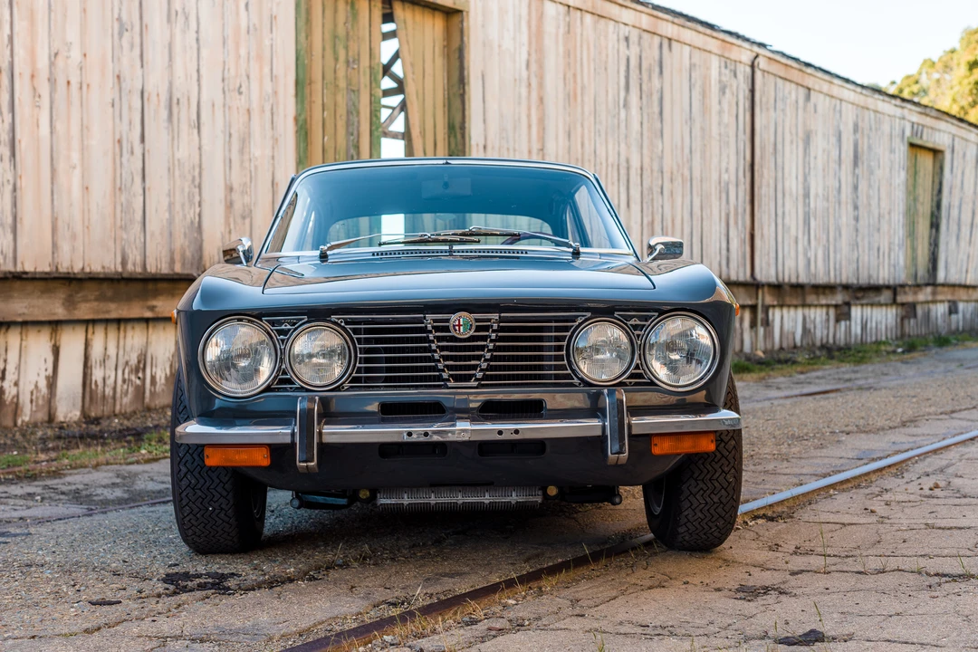 1972 Alfa Romeo 2000 GT Veloce - Image 17 of 31