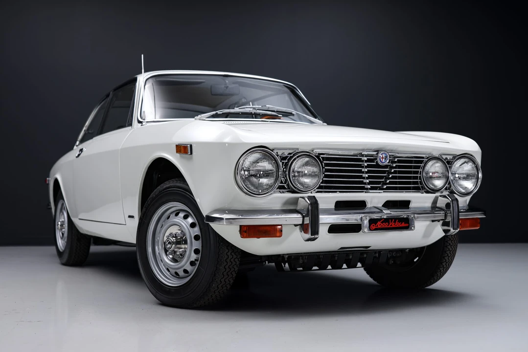1972 Alfa Romeo 2000 GT Veloce - Image 6 of 31