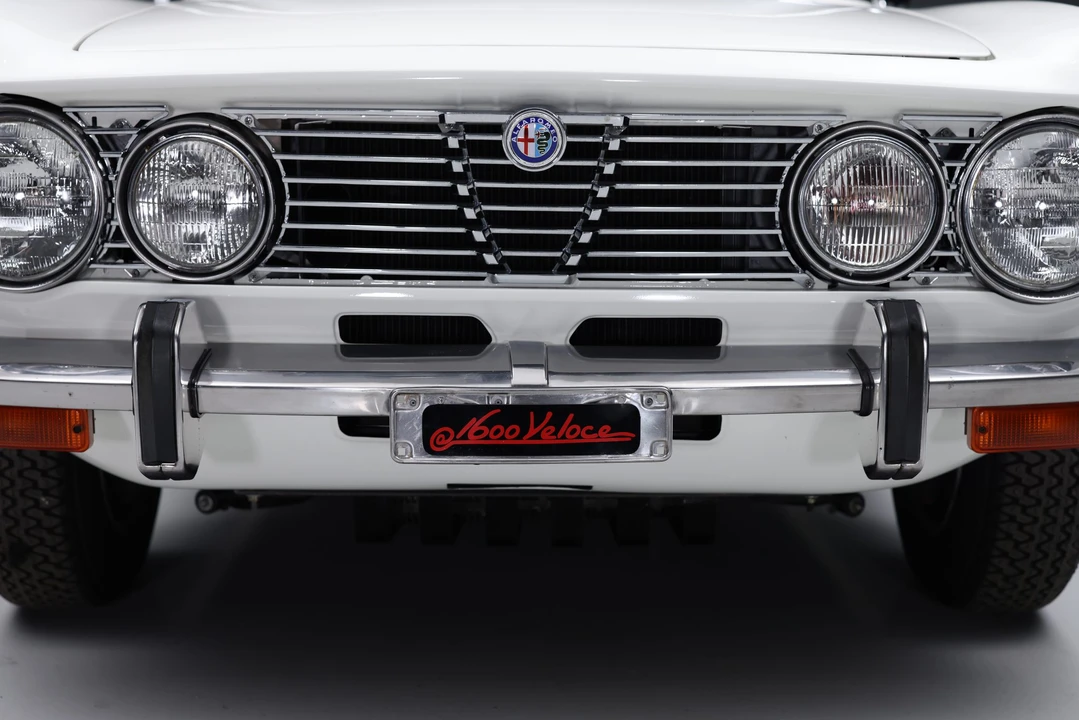 1972 Alfa Romeo 2000 GT Veloce - Image 29 of 31