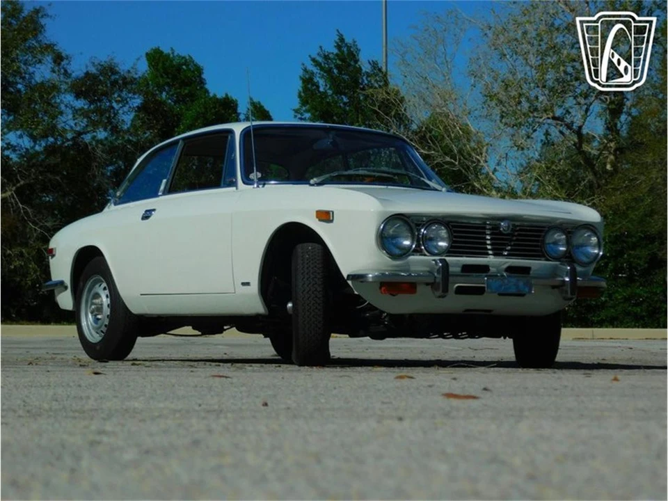 1972 Alfa Romeo Alfetta GT - Image 9 of 31