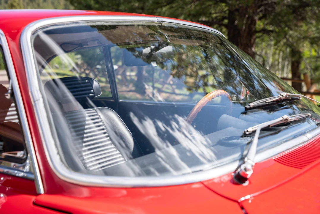 1972 Alfa Romeo 2000 GT Veloce - Image 12 of 31