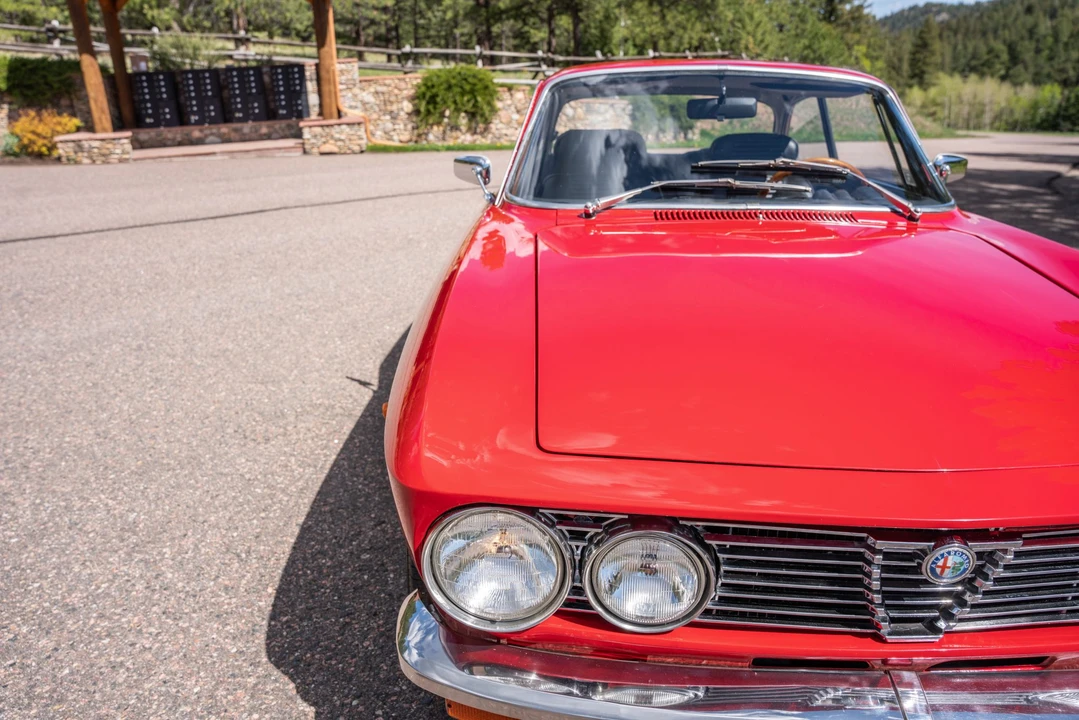 1972 Alfa Romeo 2000 GT Veloce - Image 11 of 31