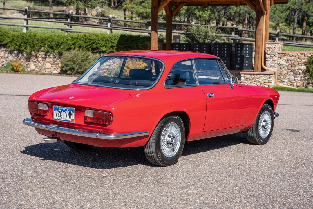 1972 Alfa Romeo 2000 GT Veloce - Image 6 of 31
