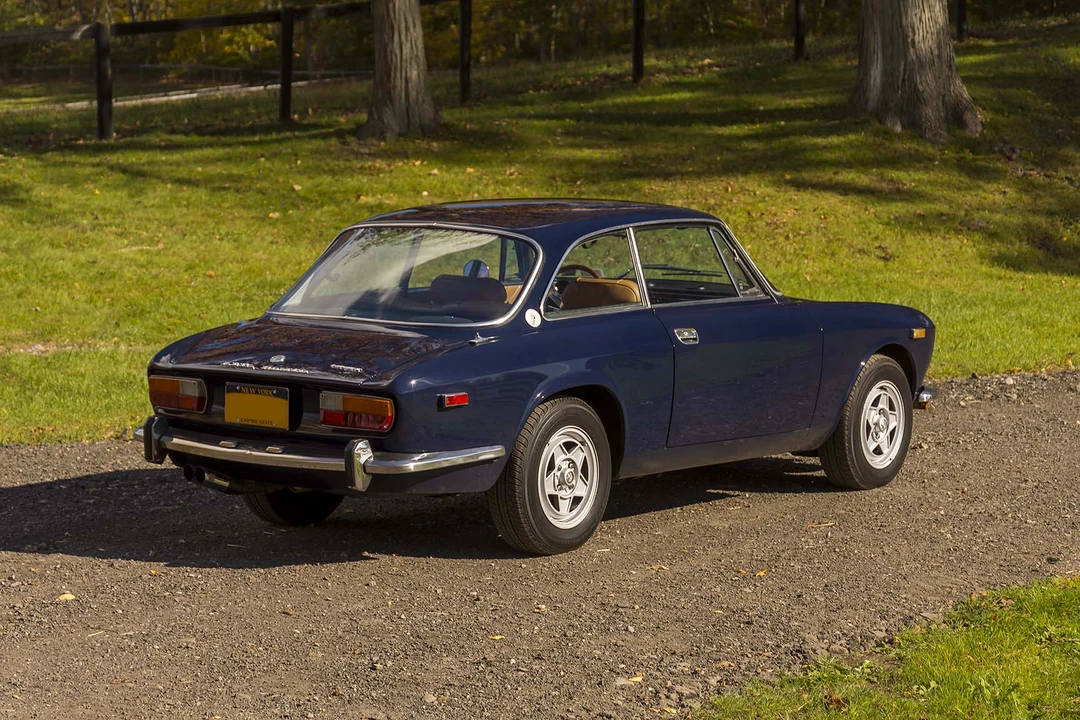 1972 Alfa Romeo 2000 GT Veloce - Image 13 of 31