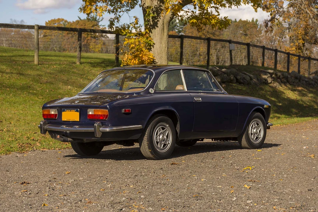 1972 Alfa Romeo 2000 GT Veloce - Image 14 of 31
