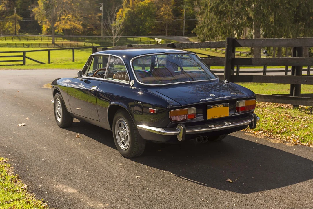 1972 Alfa Romeo 2000 GT Veloce - Image 9 of 31