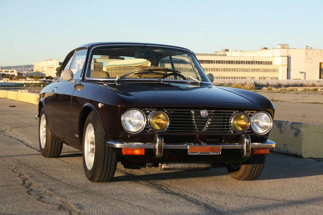 1972 Alfa Romeo 2000 GT Veloce - Image 20 of 31