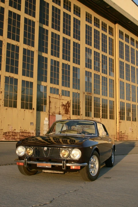1972 Alfa Romeo 2000 GT Veloce - Image 27 of 31
