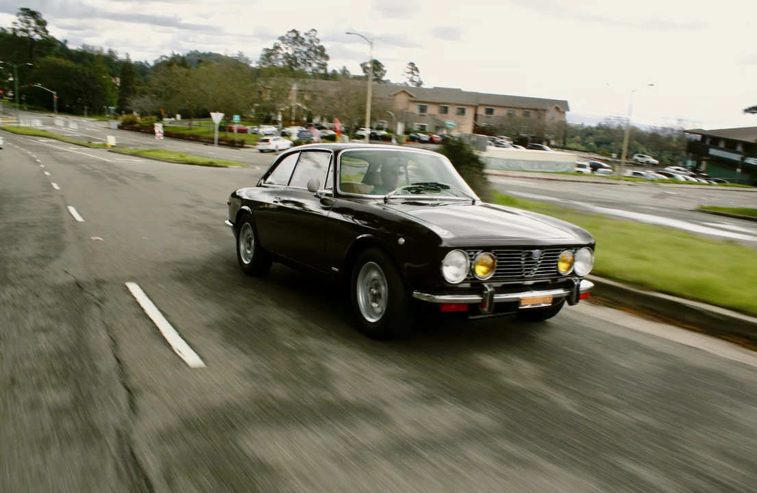 1972 Alfa Romeo 2000 GT Veloce - Image 28 of 31