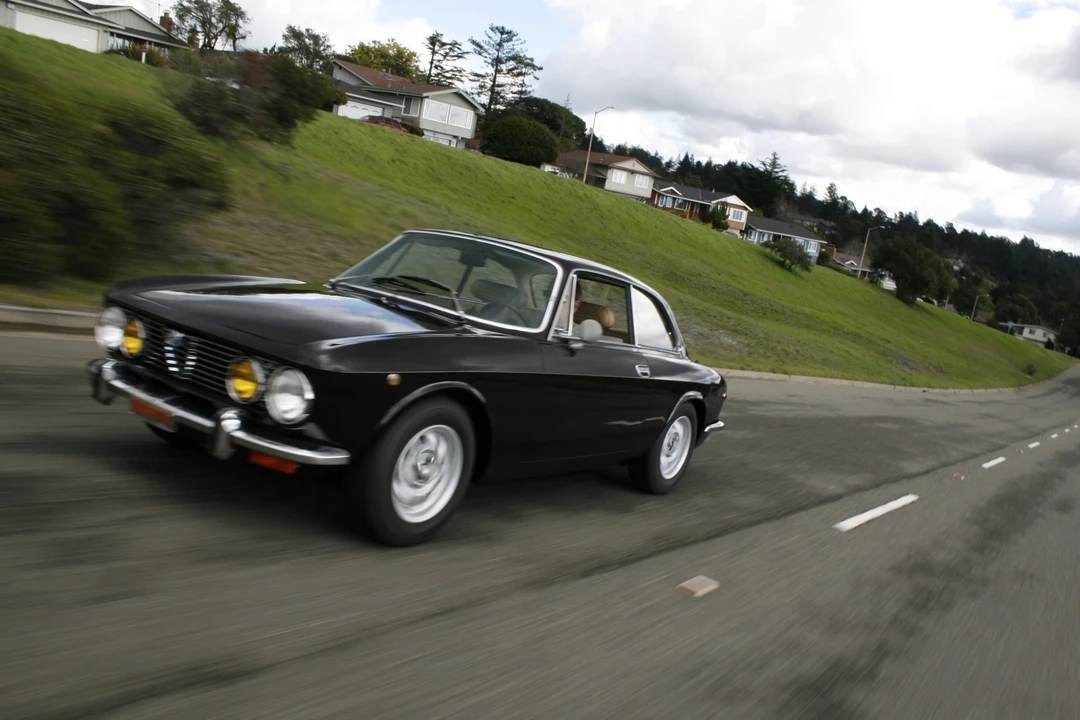 1972 Alfa Romeo 2000 GT Veloce - Image 31 of 31