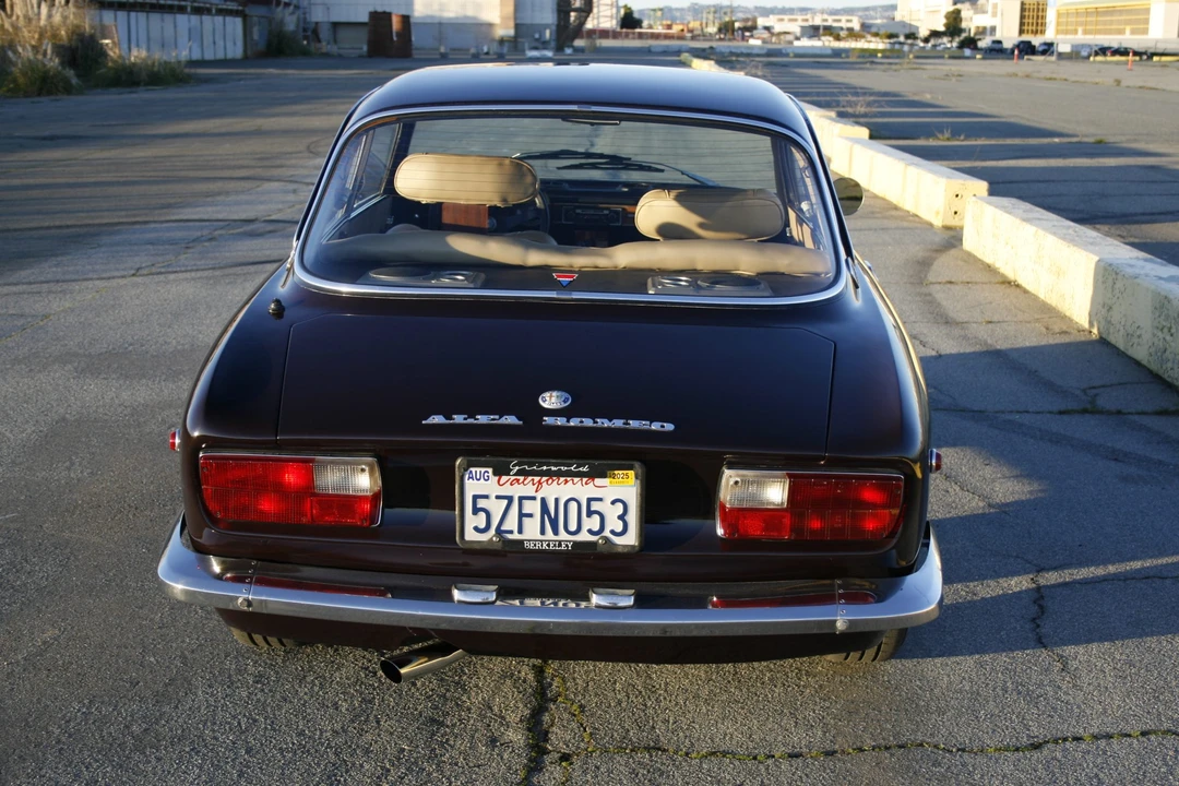 1972 Alfa Romeo 2000 GT Veloce - Image 24 of 31