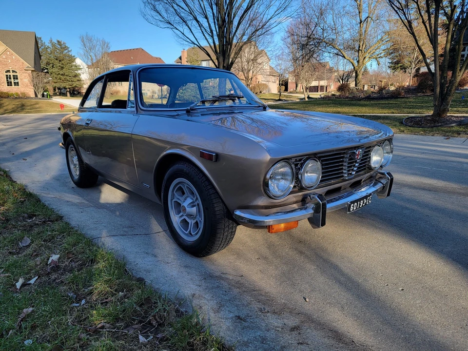 1972 Alfa Romeo 2000 GT Veloce - Image 25 of 31
