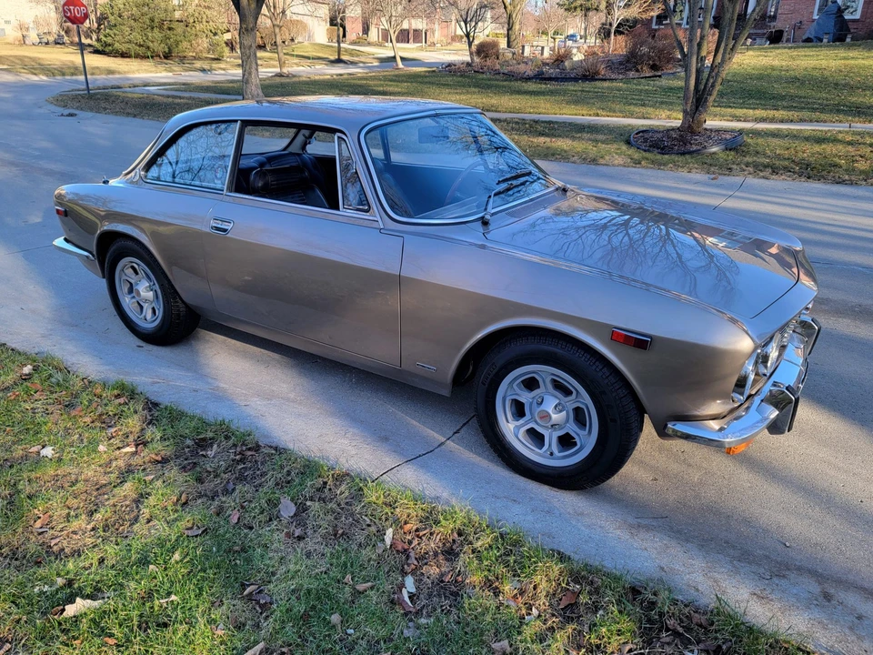 1972 Alfa Romeo 2000 GT Veloce - Image 28 of 31