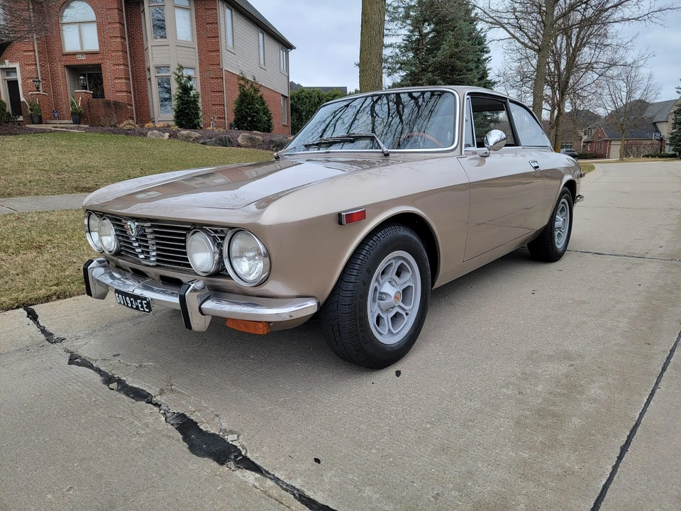 1972 Alfa Romeo 2000 GT Veloce - Image 6 of 31