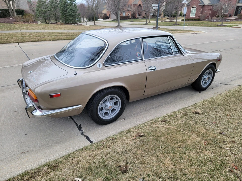 1972 Alfa Romeo 2000 GT Veloce - Image 12 of 31