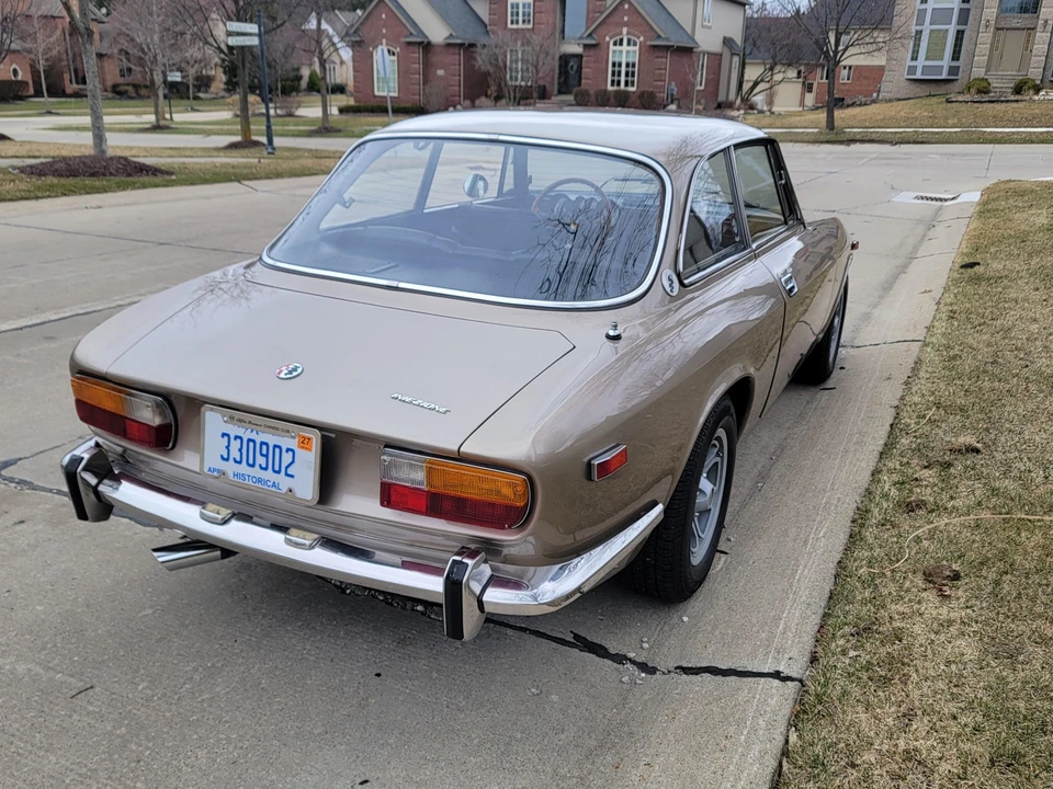 1972 Alfa Romeo 2000 GT Veloce - Image 17 of 31