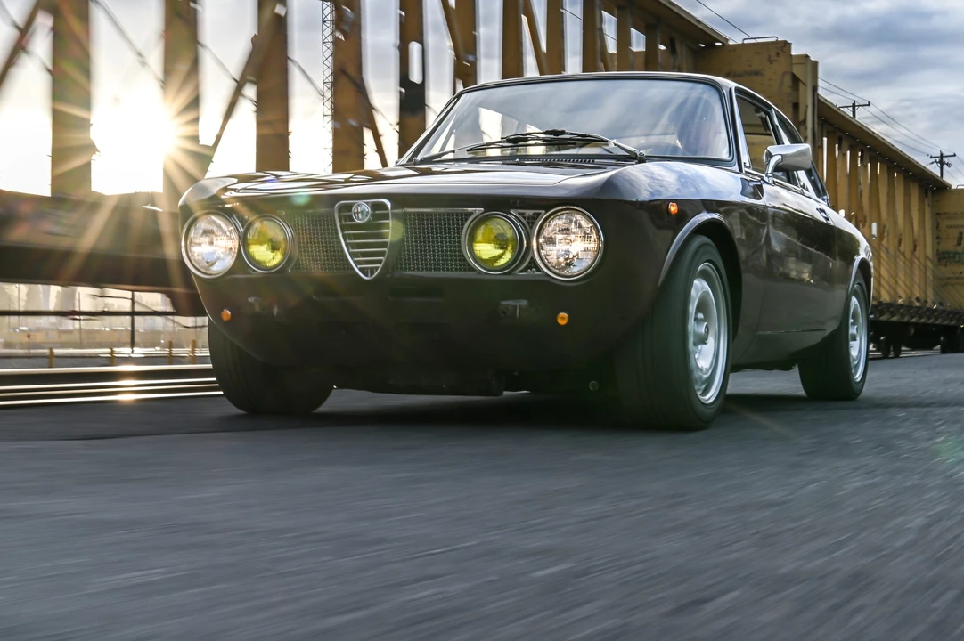 1972 Alfa Romeo 2000 GT Veloce - Image 5 of 31