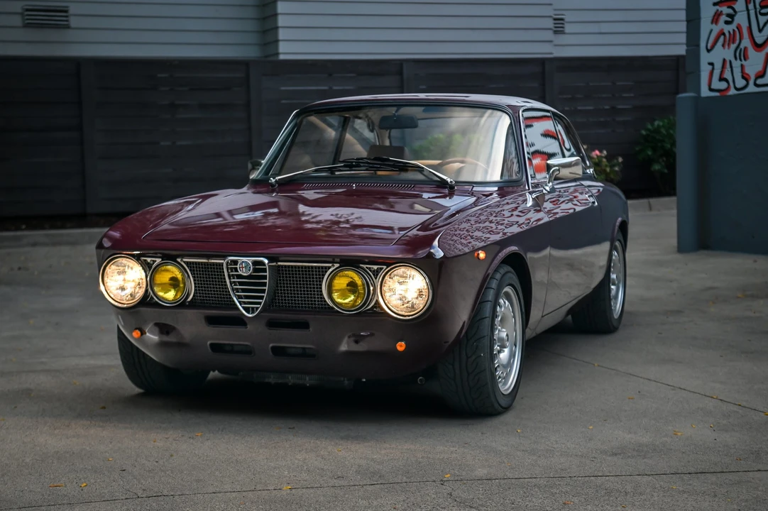 1972 Alfa Romeo 2000 GT Veloce - Image 25 of 31