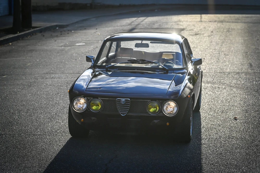 1972 Alfa Romeo 2000 GT Veloce - Image 24 of 31