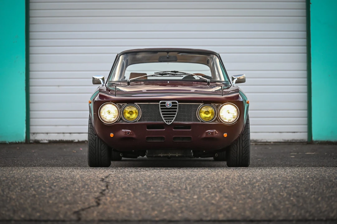 1972 Alfa Romeo 2000 GT Veloce - Image 23 of 31