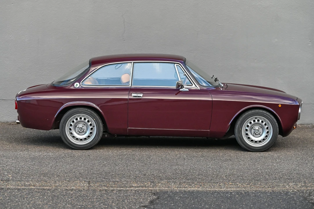 1972 Alfa Romeo 2000 GT Veloce - Image 19 of 31