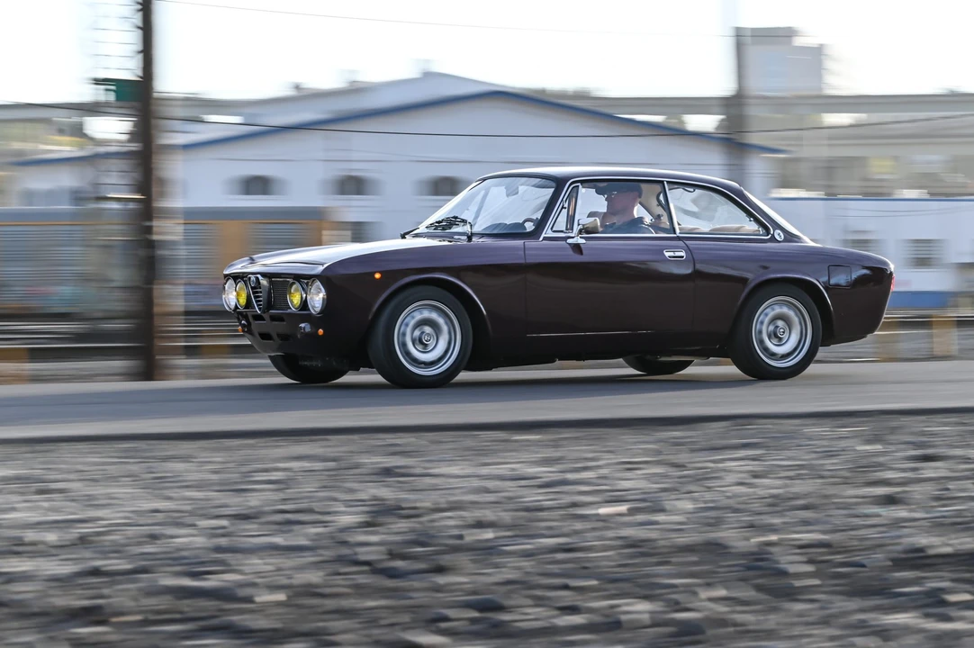 1972 Alfa Romeo 2000 GT Veloce - Image 8 of 31