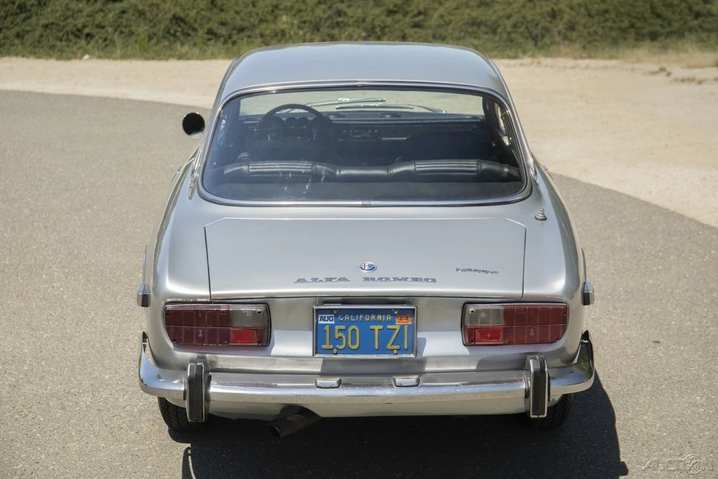 1972 Alfa Romeo 2000 GT Veloce - Image 4 of 21