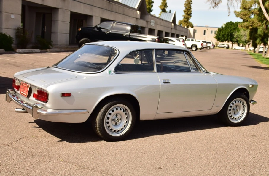 1972 Alfa Romeo 2000 GT Veloce - Image 14 of 31