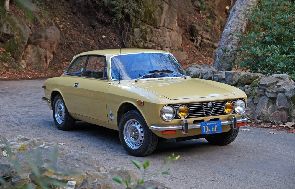 1972 Alfa Romeo 2000 GT Veloce - Image 3 of 31