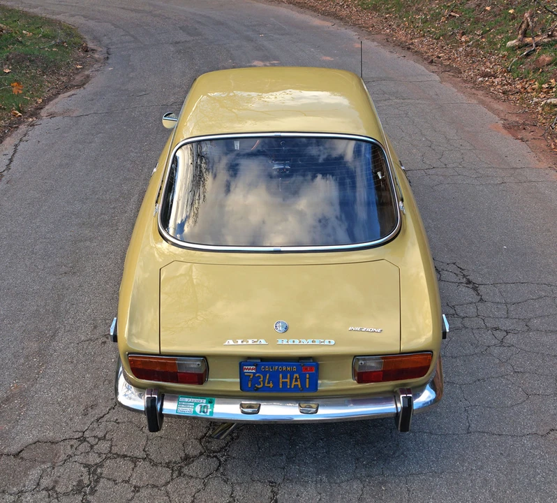 1972 Alfa Romeo 2000 GT Veloce - Image 10 of 31