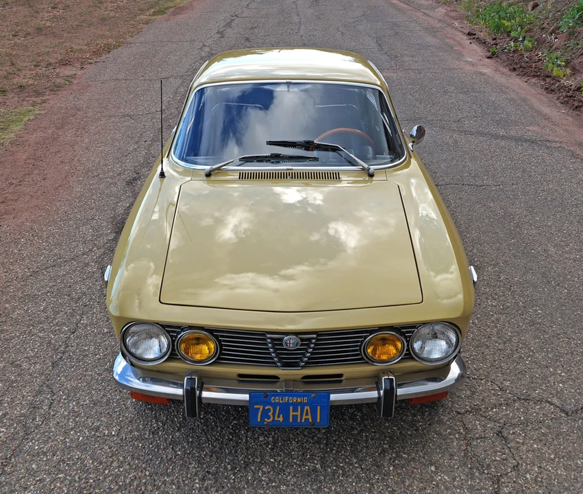 1972 Alfa Romeo 2000 GT Veloce - Image 15 of 31