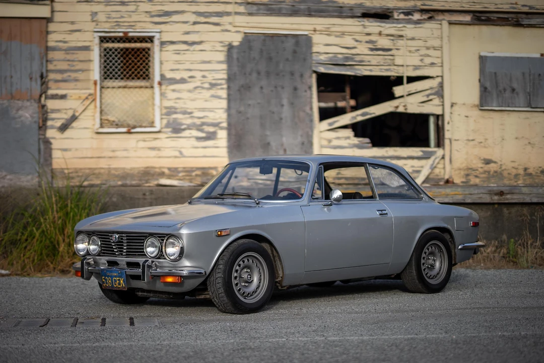 1972 Alfa Romeo 2000 GT Veloce - Image 24 of 31