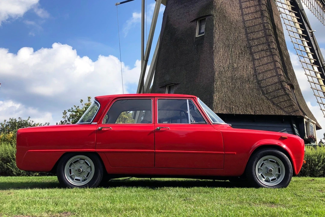 1972 Alfa Romeo 2000 GT Veloce - Image 11 of 31