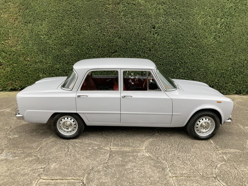 1972 Alfa Romeo 105/115 Series - Image 8 of 31