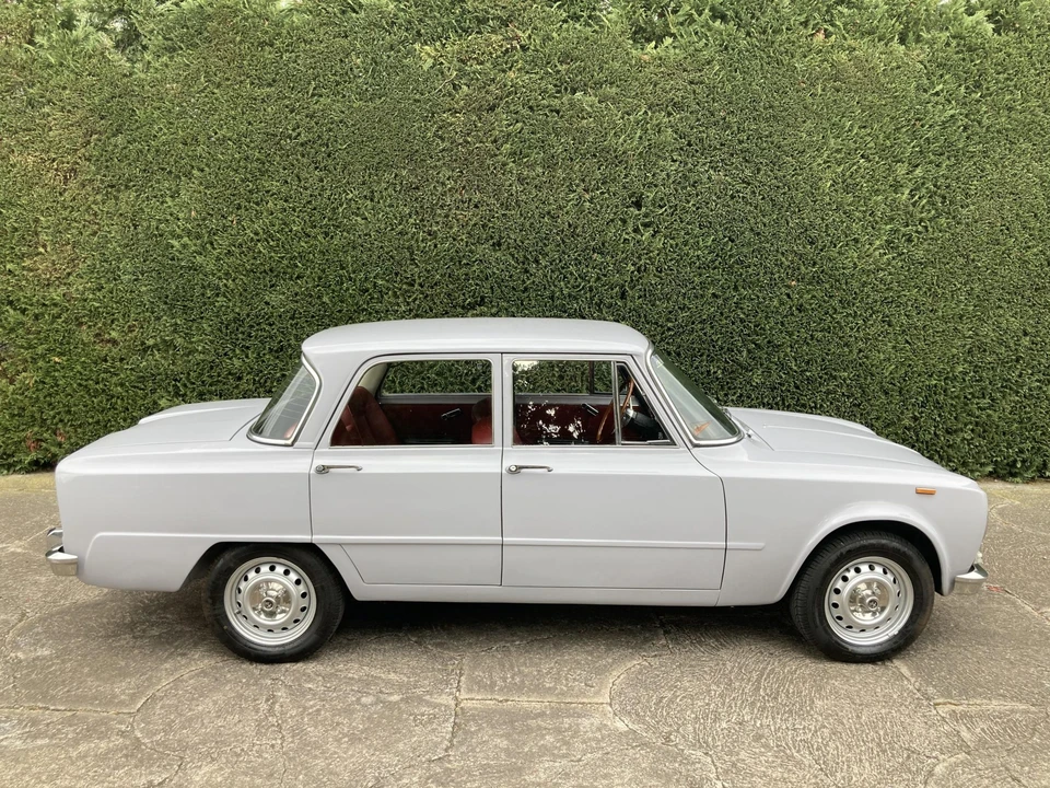 1972 Alfa Romeo 105/115 Series - Image 10 of 31