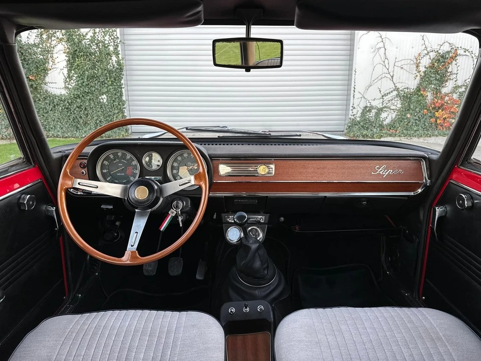 1972 Alfa Romeo Giulia - Image 11 of 30