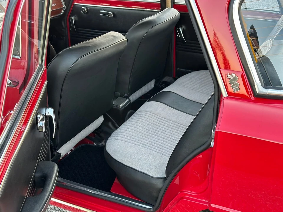 1972 Alfa Romeo Giulia - Image 14 of 30