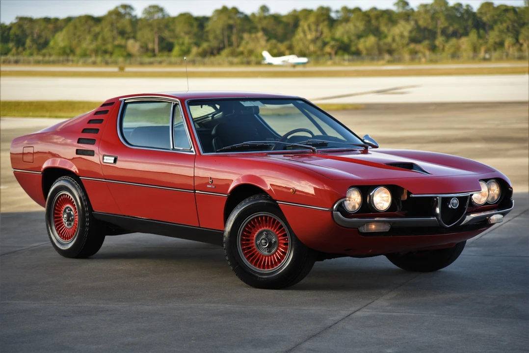 1972 Alfa Romeo Montreal - Image 13 of 31