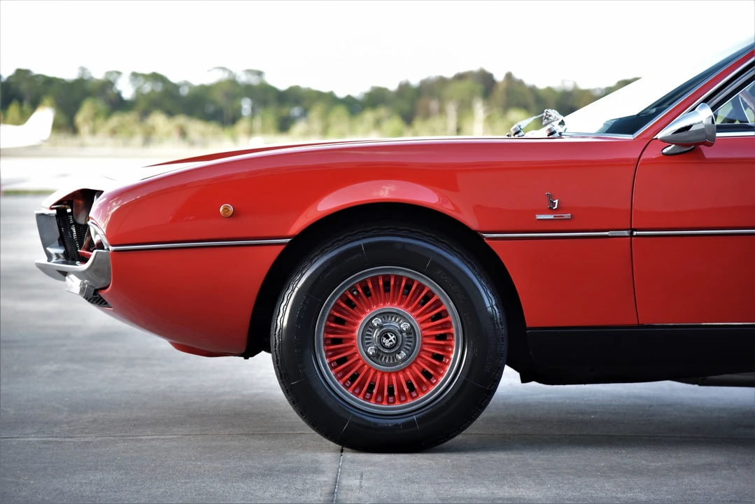 1972 Alfa Romeo Montreal - Image 24 of 31