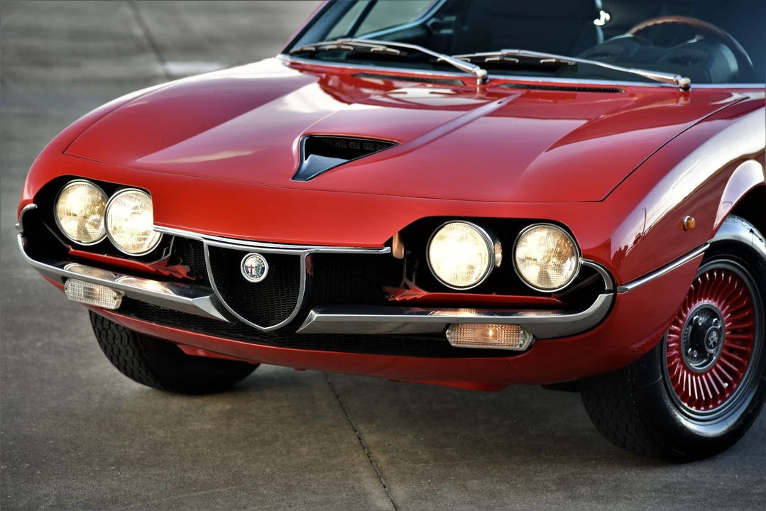 1972 Alfa Romeo Montreal - Image 22 of 31