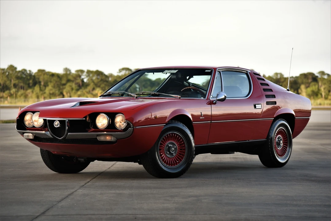1972 Alfa Romeo Montreal - Image 4 of 31