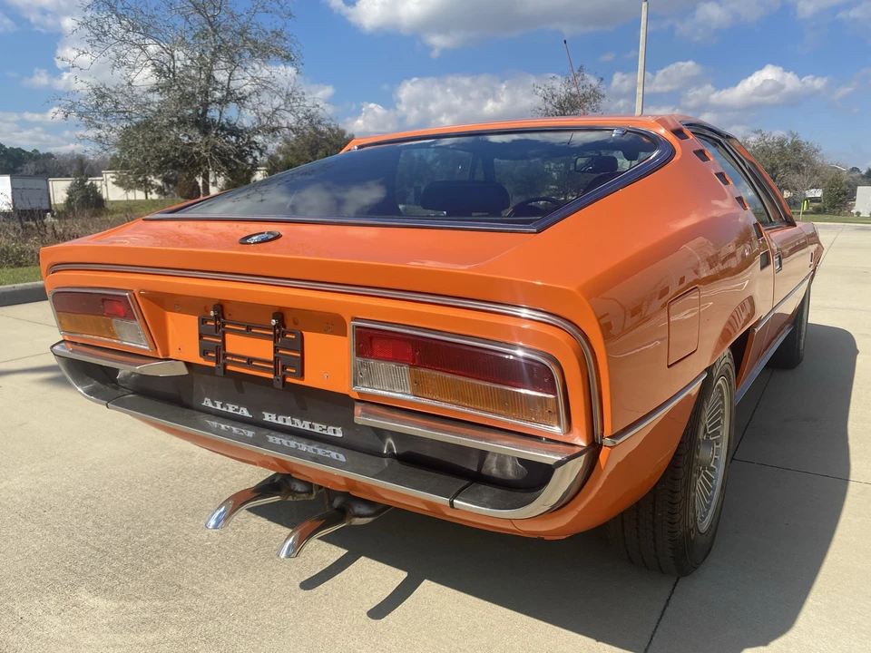 1972 Alfa Romeo Montreal - Image 18 of 31
