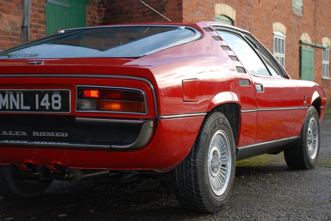 1972 Alfa Romeo Montreal - Image 10 of 31