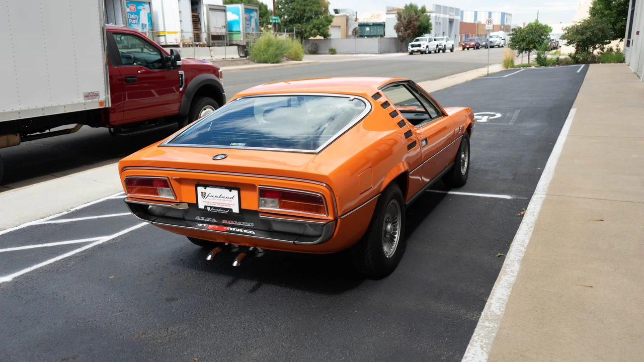 1972 Alfa Romeo Montreal - Image 29 of 31
