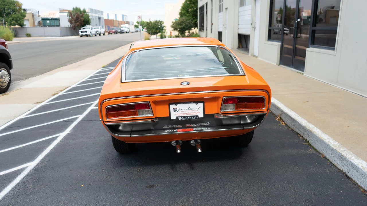 1972 Alfa Romeo Montreal - Image 28 of 31