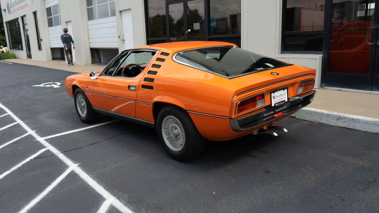 1972 Alfa Romeo Montreal - Image 27 of 31